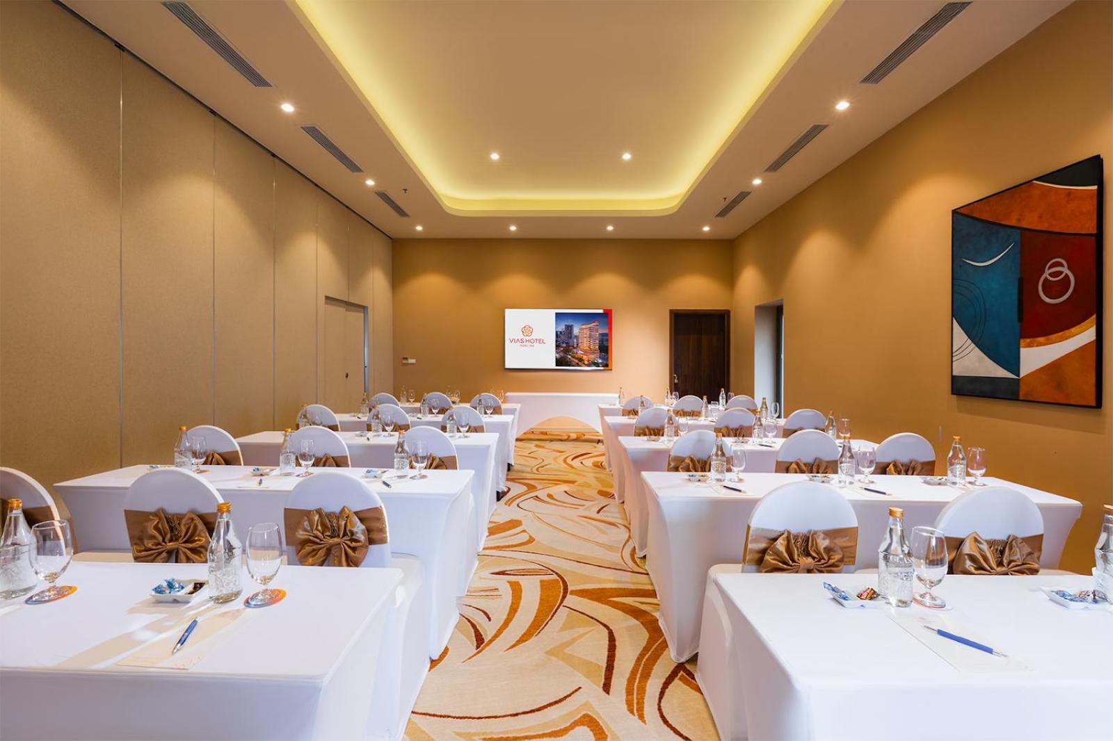 Hotel Vias 5*